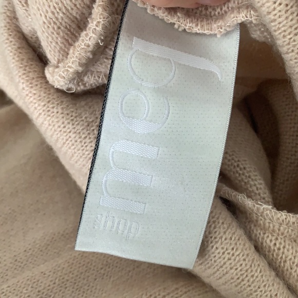 Woman top - Picture 4 of 6